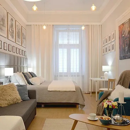 Art W Centrum Krakowa 아파트 *