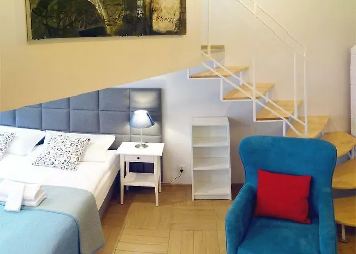 Art W Centrum Krakowa クラクフ